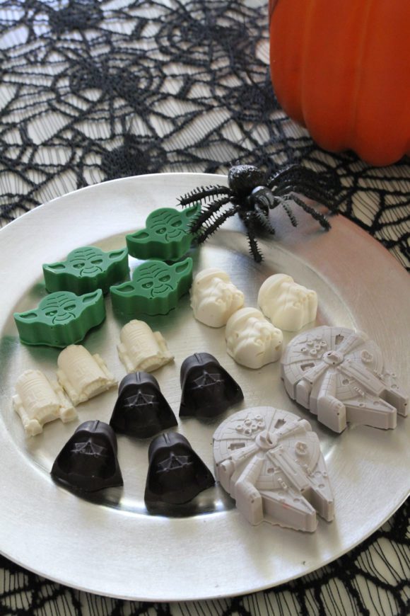 Star Wars Chocolate Candy DIY | CatchMyParty.com