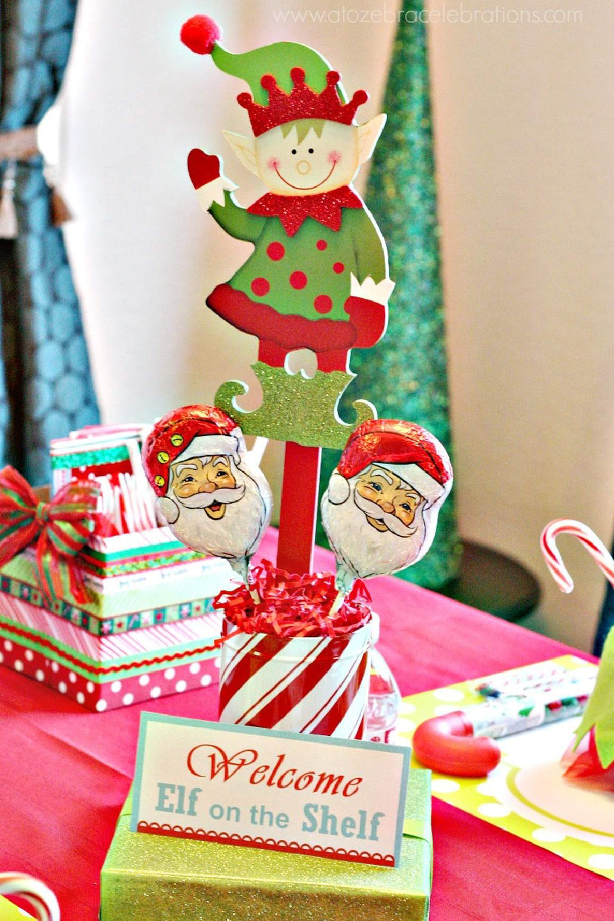 Elf on The Shelf Centerpiece