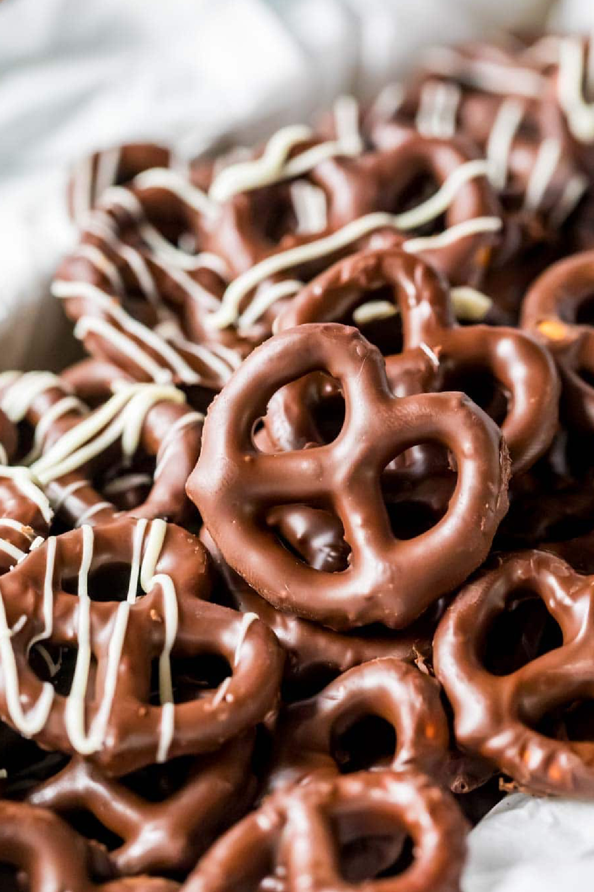 Cheap Party Food Ideas - Chocolate Covered Pretzels