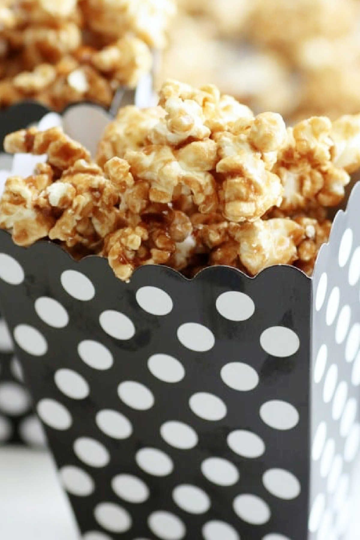 Cheap Party Food Ideas - Microwave Caramel Popcorn