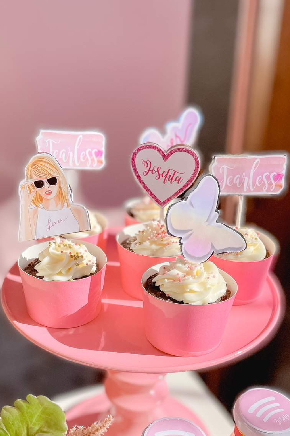 Taylor Swift Cupcakes