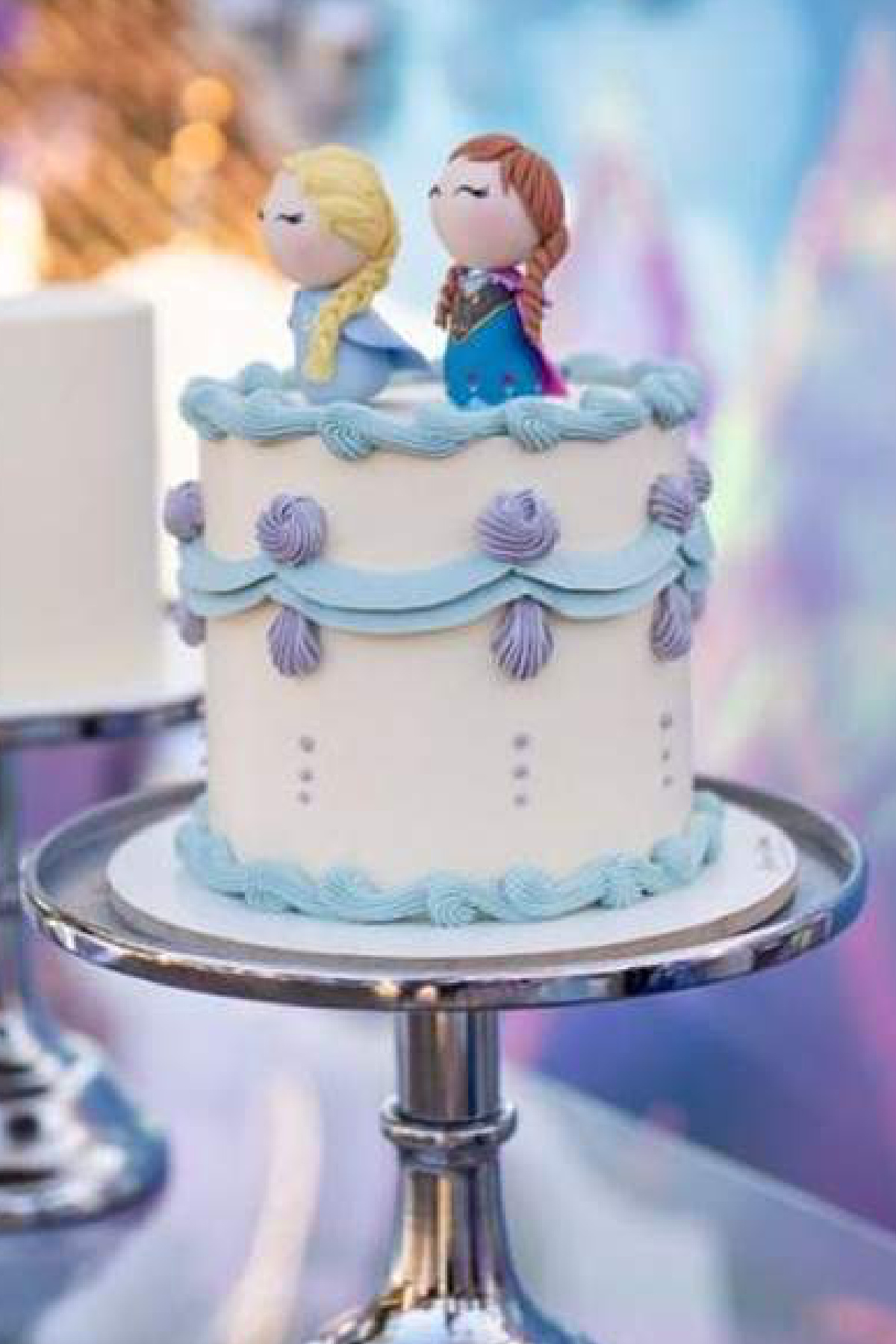 Sweet Elsa and Anna Birthday Cake