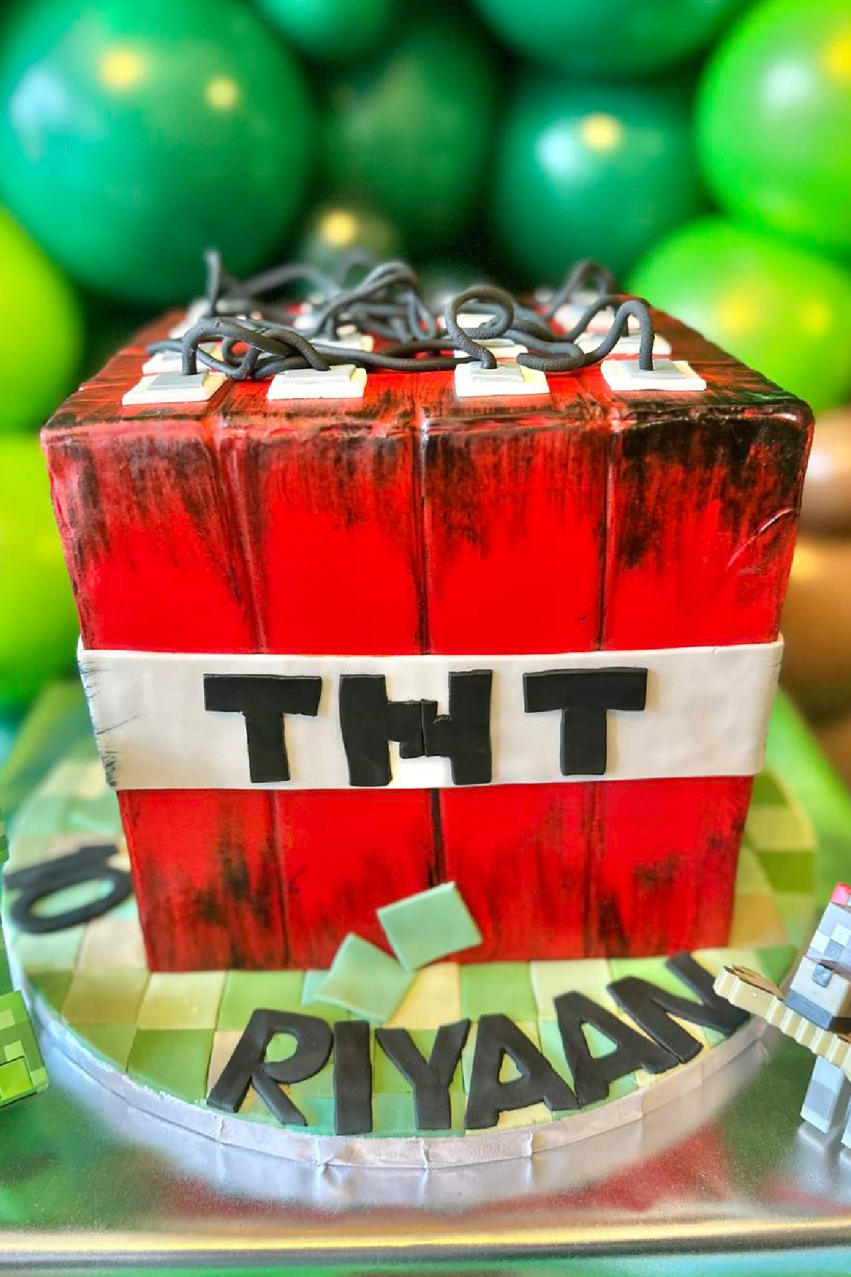 TNT Cake 