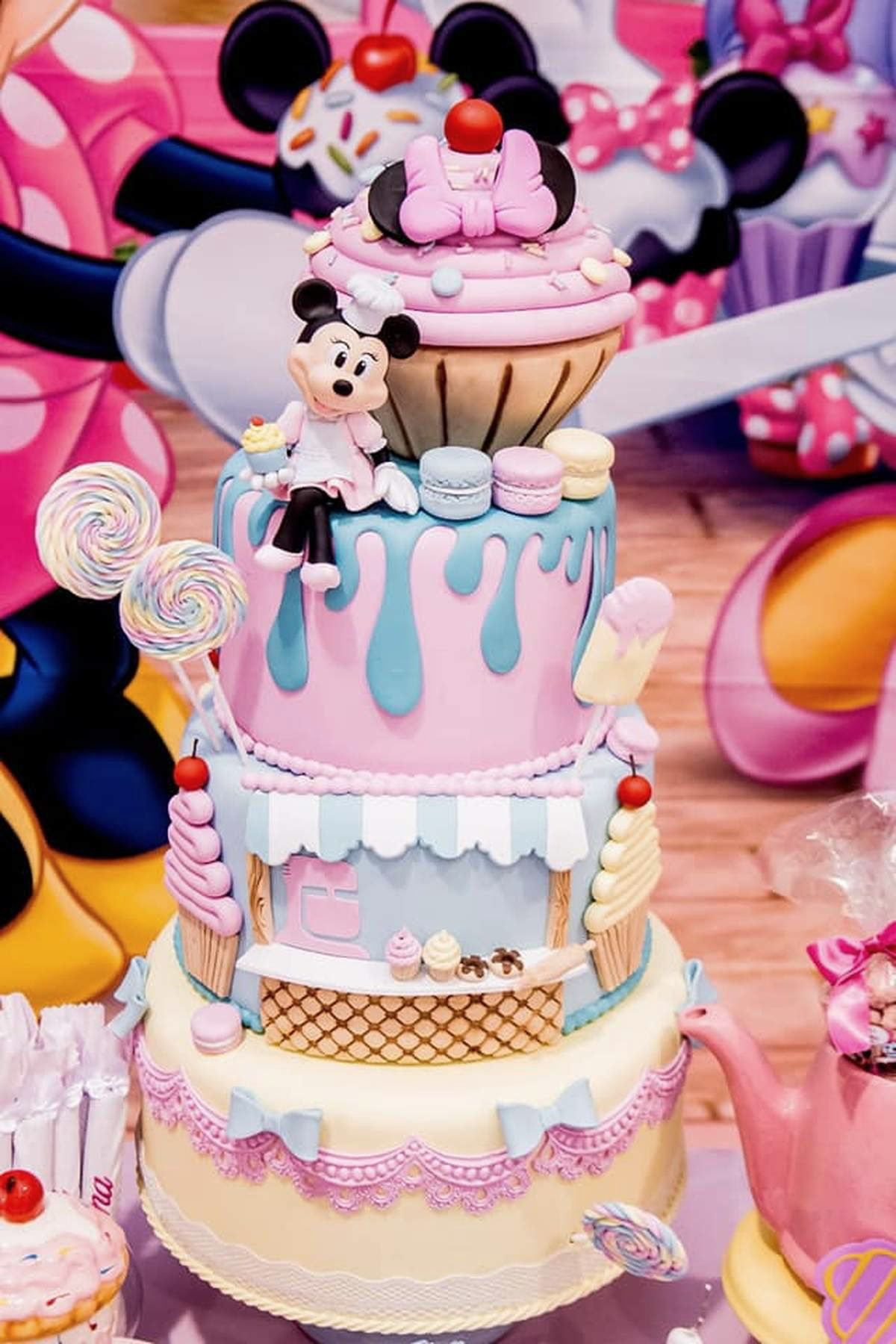 Minnie Mouse Candy Birthday Cake