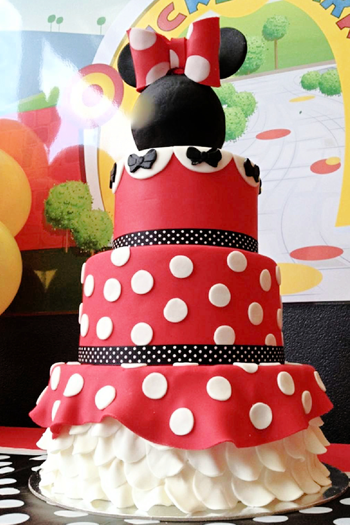 Minnie Mouse Petticoat Birthday Cake