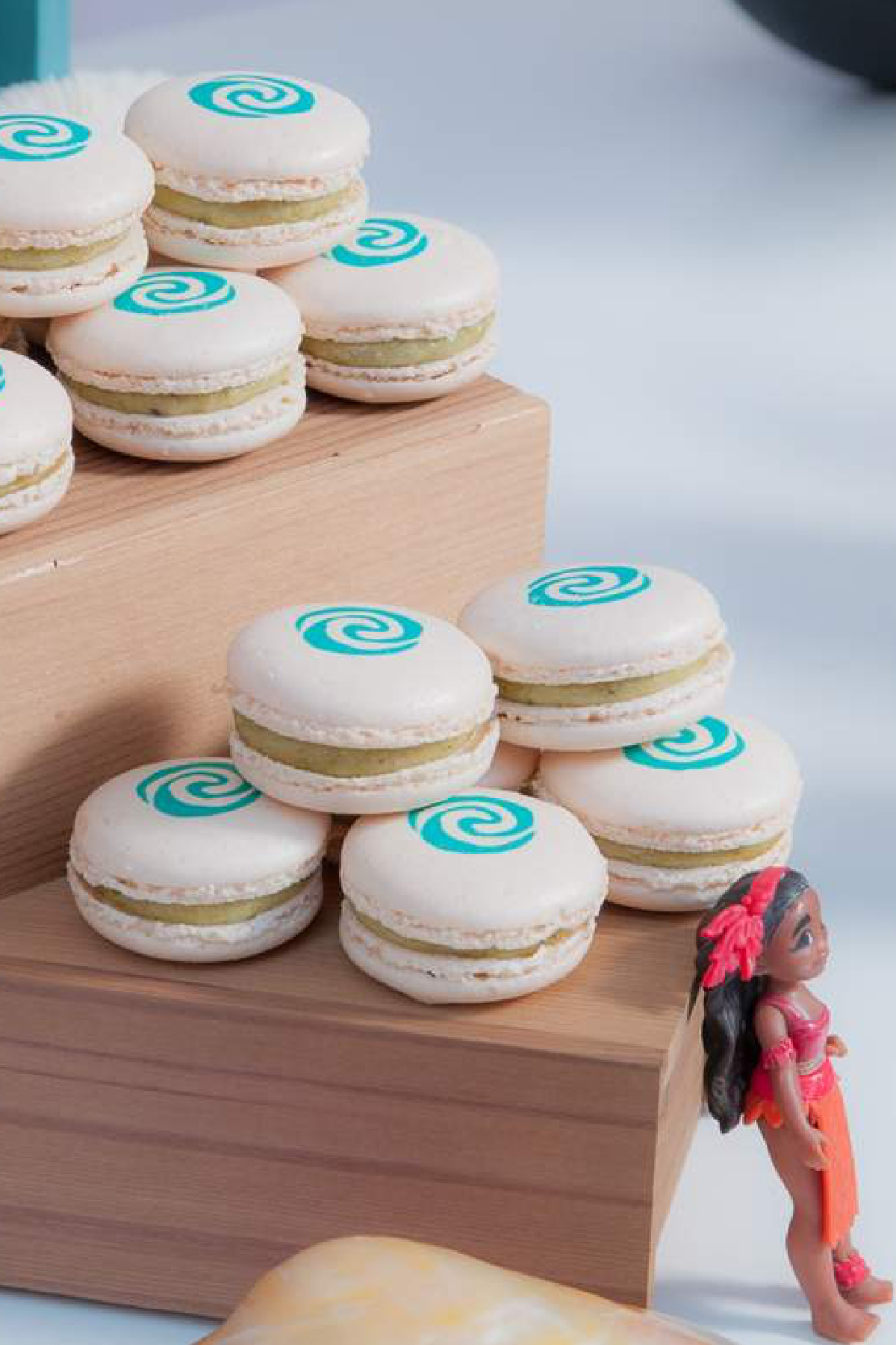 Heart of Te Fiti Macarons Heart of Te Fiti Macarons