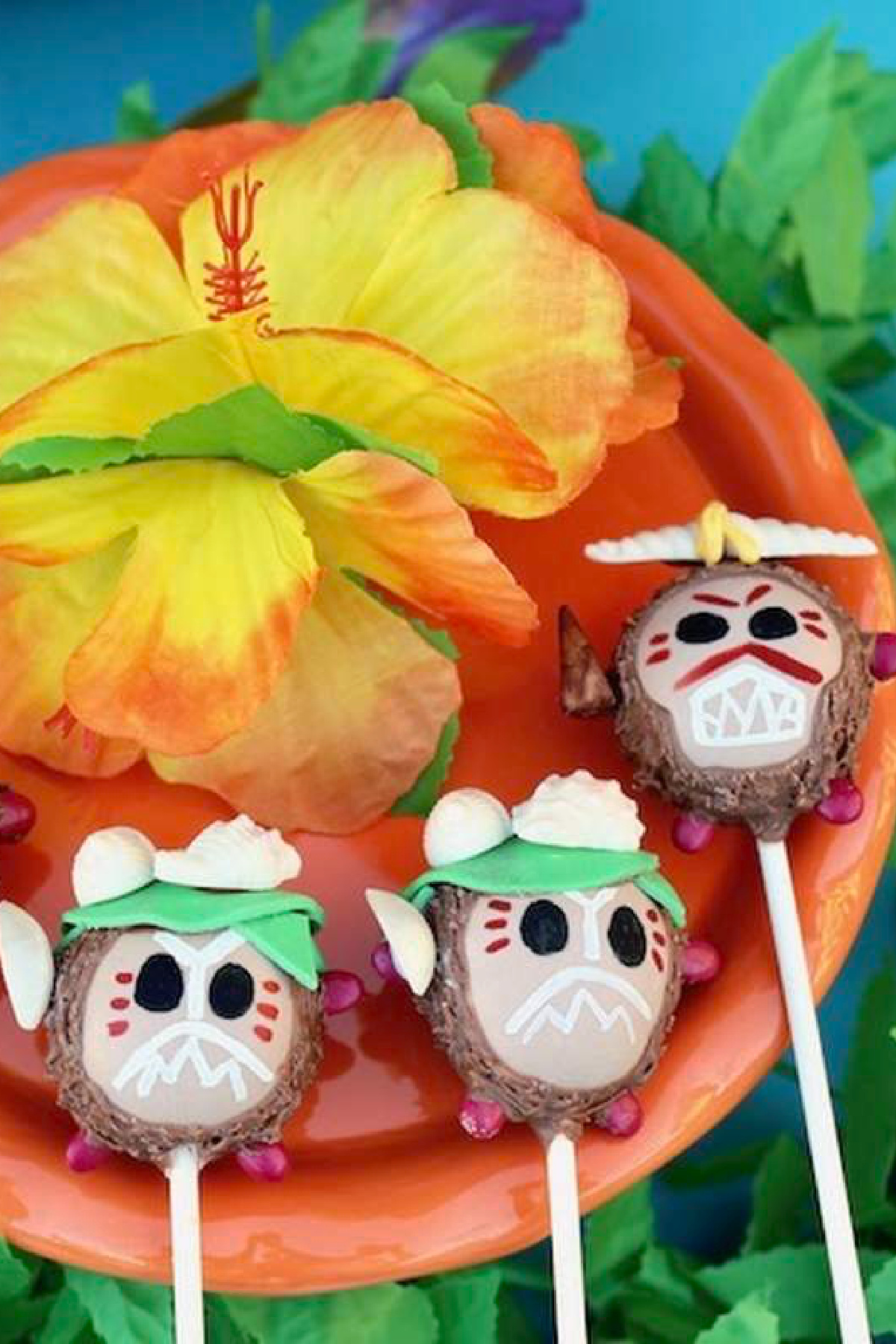 Kakamora Cake Pops Kakamora Cake Pops