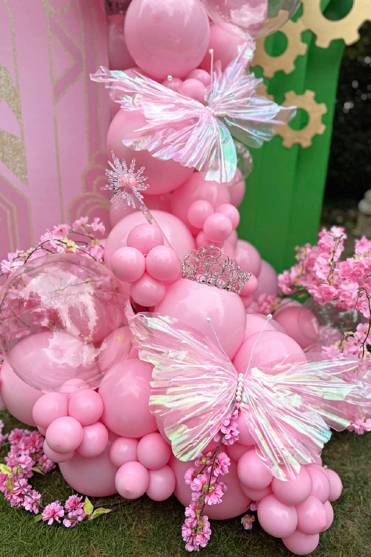 Glinda Balloon Garland